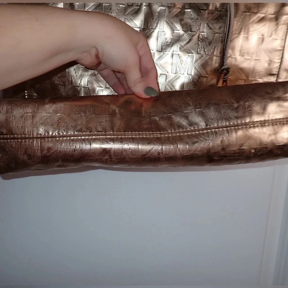 Michael Kors Metallic Mirror Rose Gold Tote Shoulder Bag - Picture 10 of 15